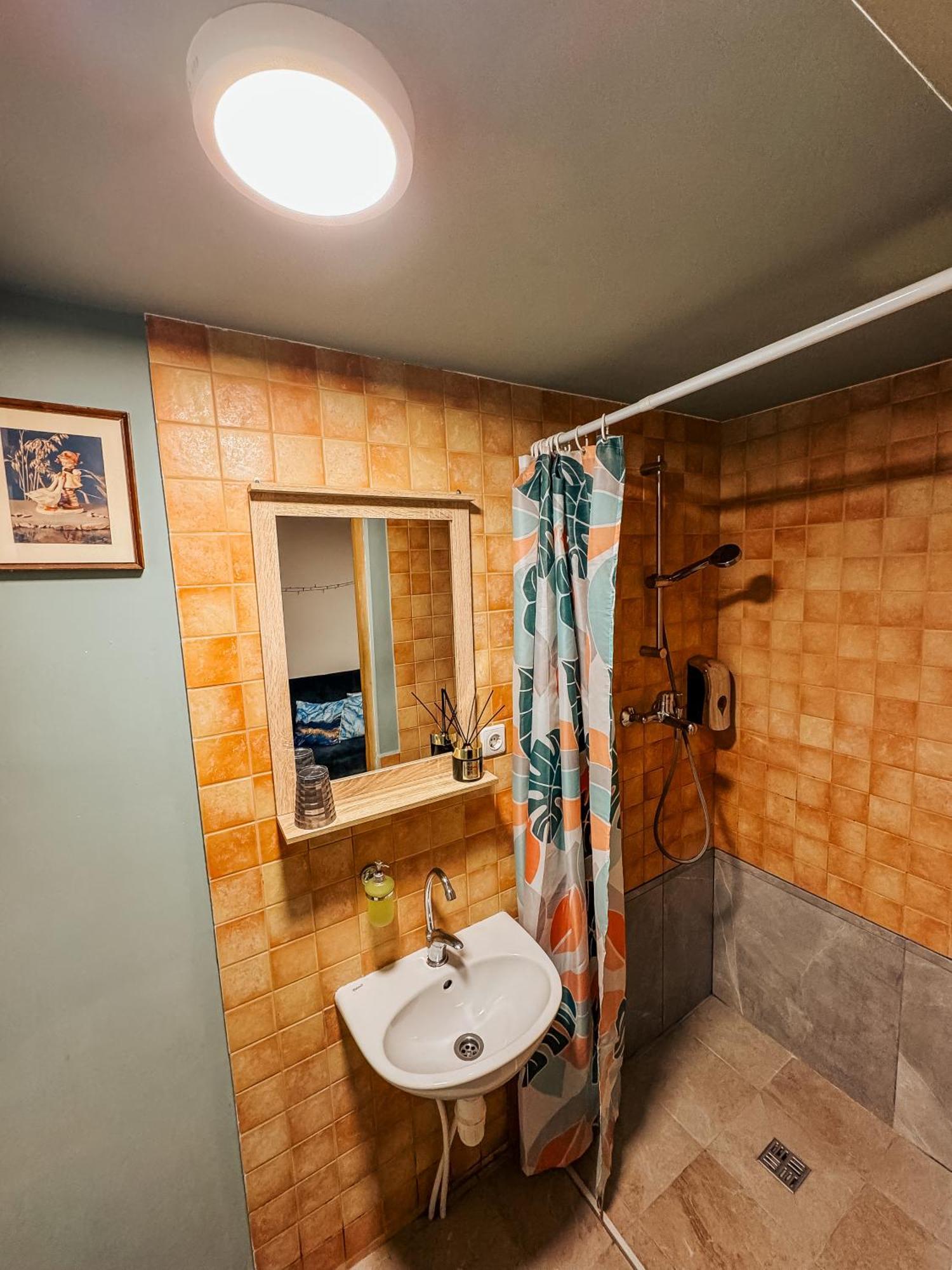 Little House Apartment คอนัส ภายนอก รูปภาพ